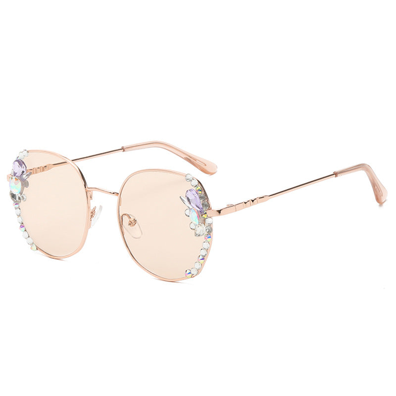 Women's fashion glasses 新款韩版水晶太阳镜时尚框架优雅女士镶钻素颜街拍墨镜防紫外线