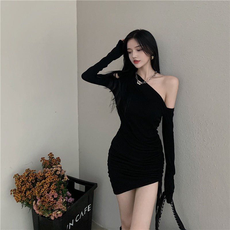 Free shipping   new sexy off-the-shoulder temperament slim-fitting hip skirt short skirt slim tight black dress trendy
