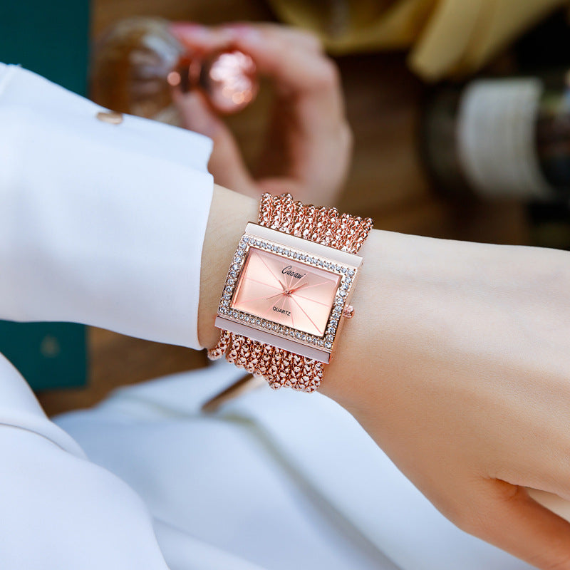 Fashion women's watchAliExpress Hot Sale Hot Sale Women's Fashion Fashion Watch Square Foreign Trade Bracelet Factory Direct Sales Rhinestone Watch A010