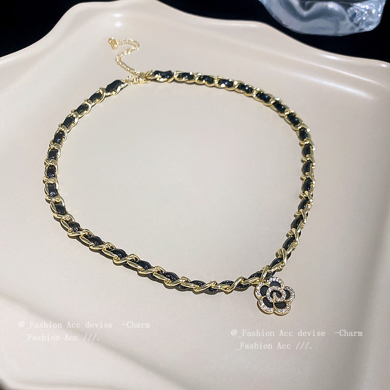真金电镀锆石花朵皮革缠绕项链ins时尚轻奢颈链气质百搭项饰批发