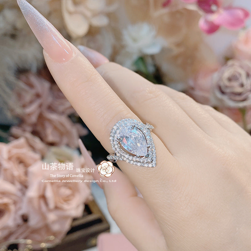 Camellia超大克拉富婆的快乐戒指 镀金微镶5A锆石璀璨高级感指环