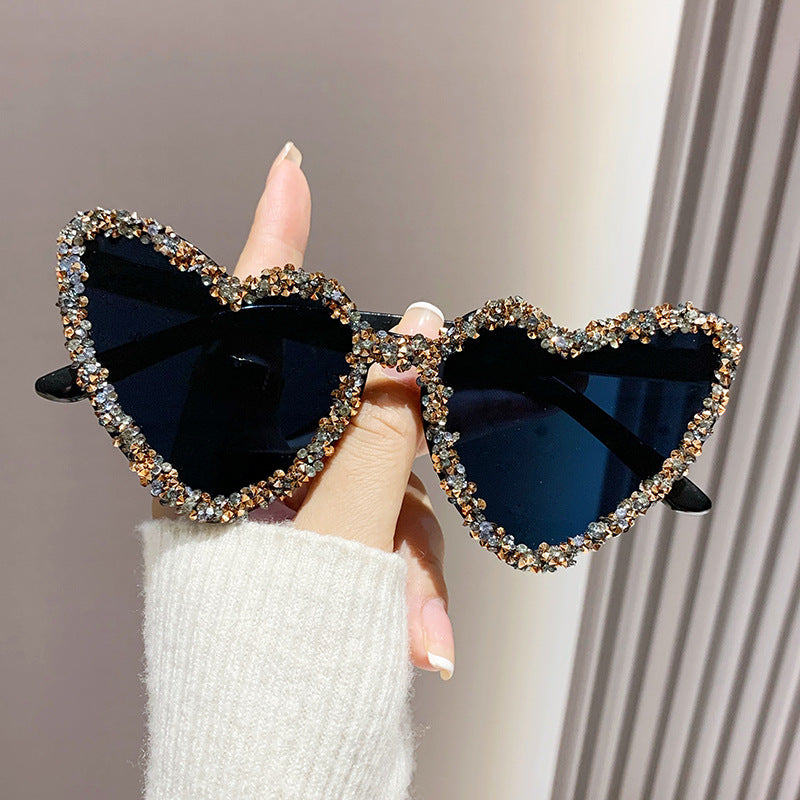 Women's fashion glasses 糖果色爱心镶钻太阳镜女士欧美潮流桃心无框海洋镜片派对墨镜
