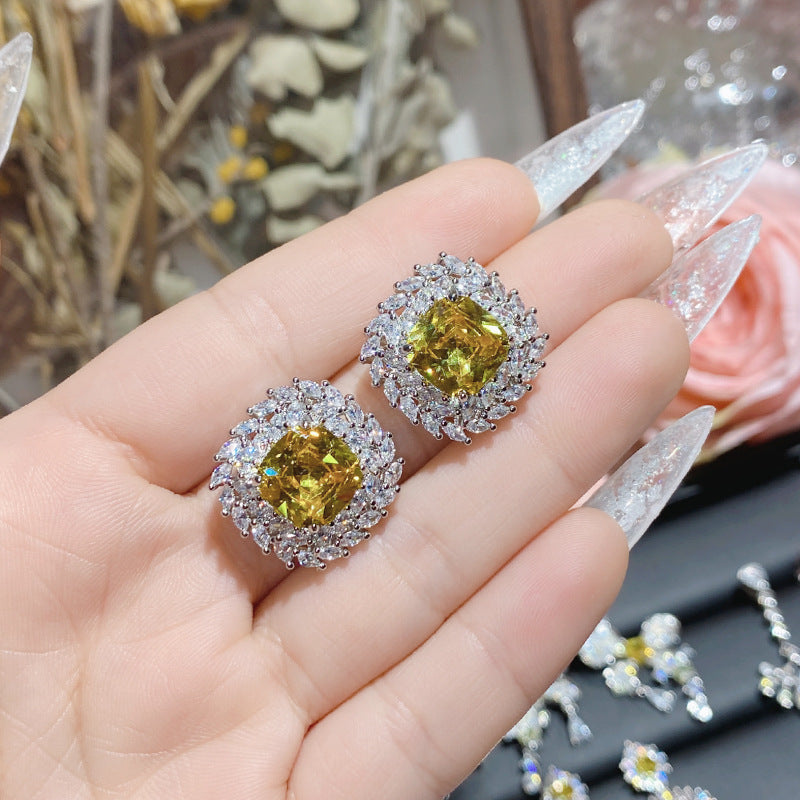 山茶新品奢华璀璨彩宝金黄锆耳饰 镀18k优雅贵气高级精致银针耳钉