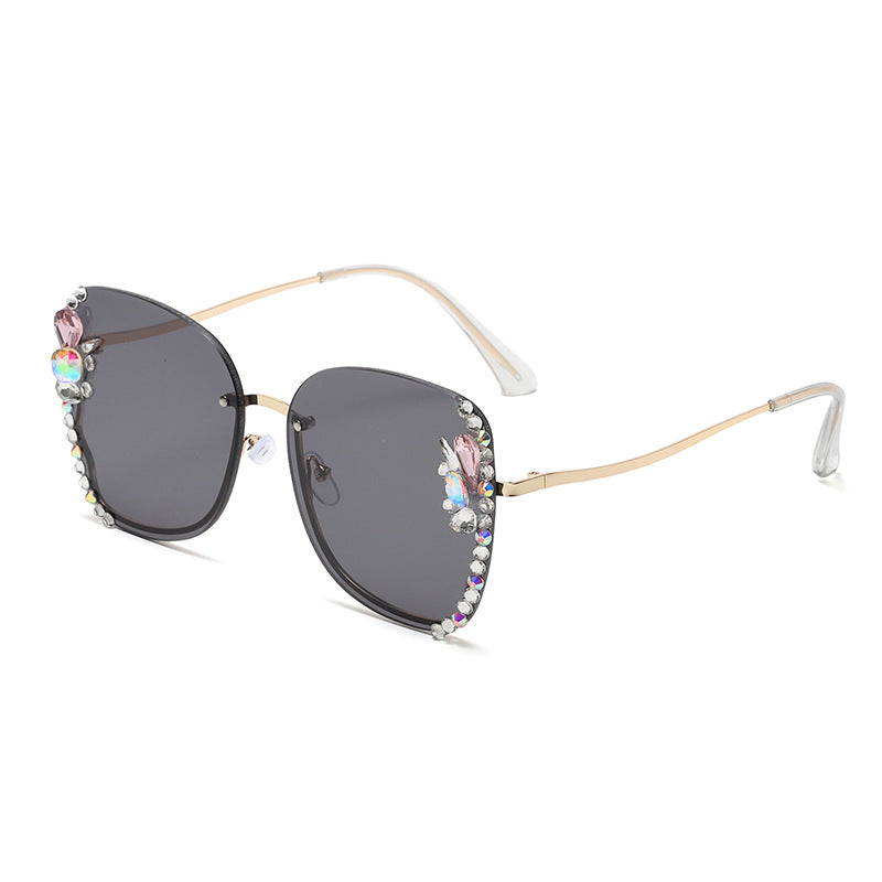 Women's fashion glasses 跨境欧美新款镶钻墨镜女防紫外线太阳镜圆脸防晒时尚开车女士眼镜