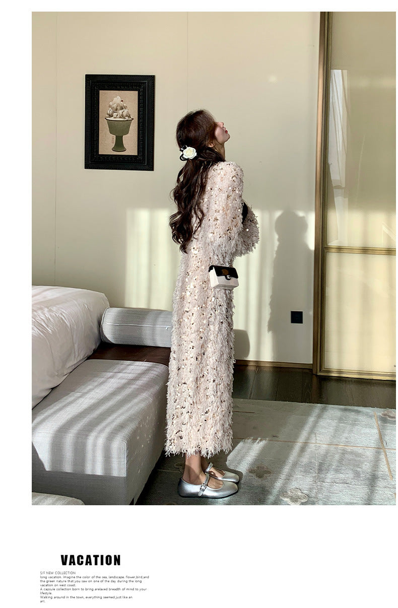 Fashion women's wear Real Shot Shiny Annual Meeting Festival Atmosphere Handmade Sequined Feather V-neck Sweater Spring Inner Wear Sweet Dress