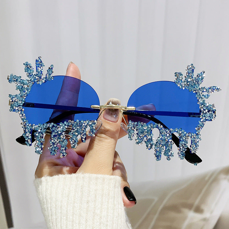 Women's fashion glasses 2024个性大框异形镶钻太阳眼镜男欧美跨境舞台水滴搞怪派对女士墨