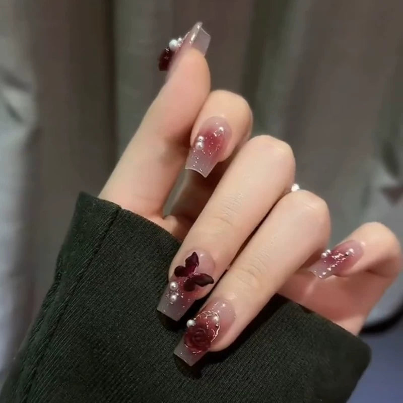 (Hand-made nail) Hand-customized fake nails patch finished product smog blue camellia manicure advanced sense bride A pregnant woman wears a nail.
