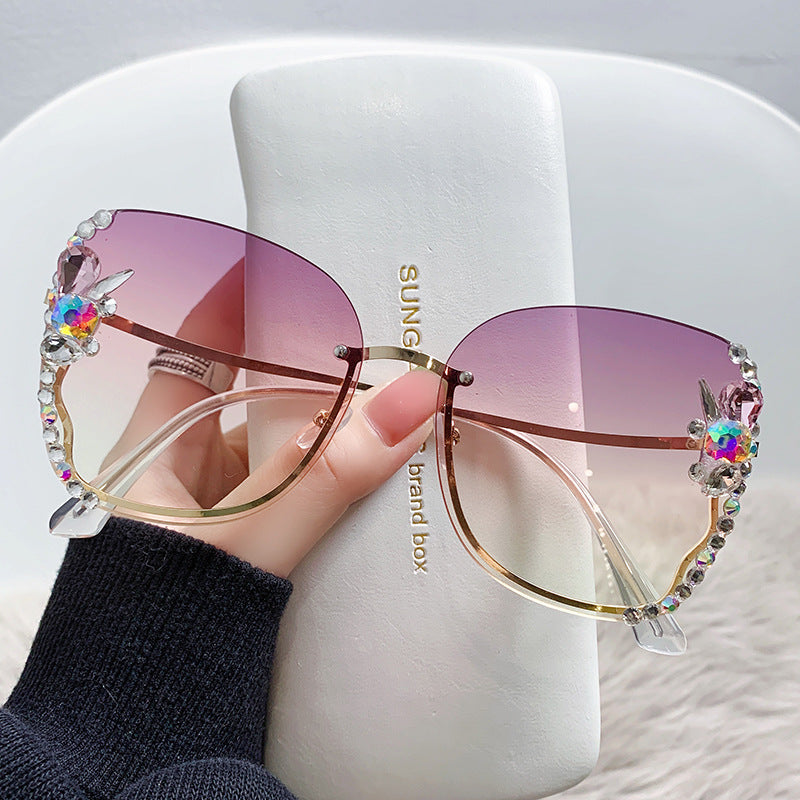 Women's fashion glasses 跨境欧美新款镶钻墨镜女防紫外线太阳镜圆脸防晒时尚开车女士眼镜