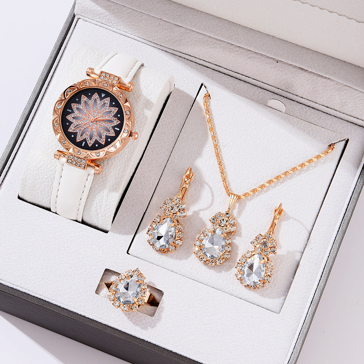 Fashion women's watchHot Sale at AliExpress Watch Bracelet Suit Hot Selling Women's Watch Fashion Women's Watches Gift All-Match Quartz Watch