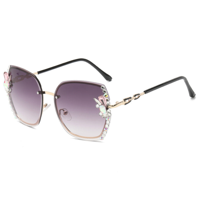 Women's fashion glasses 2022欧美跨境水钻墨镜女钻石切边太阳镜防紫外线奢华海洋片眼镜