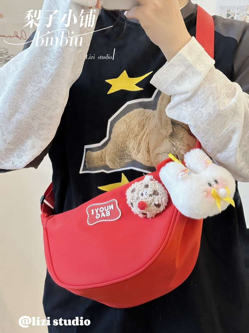 Dopamine Bag Free shipping Tattoo Crescent bag Crossbody bag Women's dopamine niche design Nylon cloth dumpling bag Wide shoulder strap Casual shoulder bag