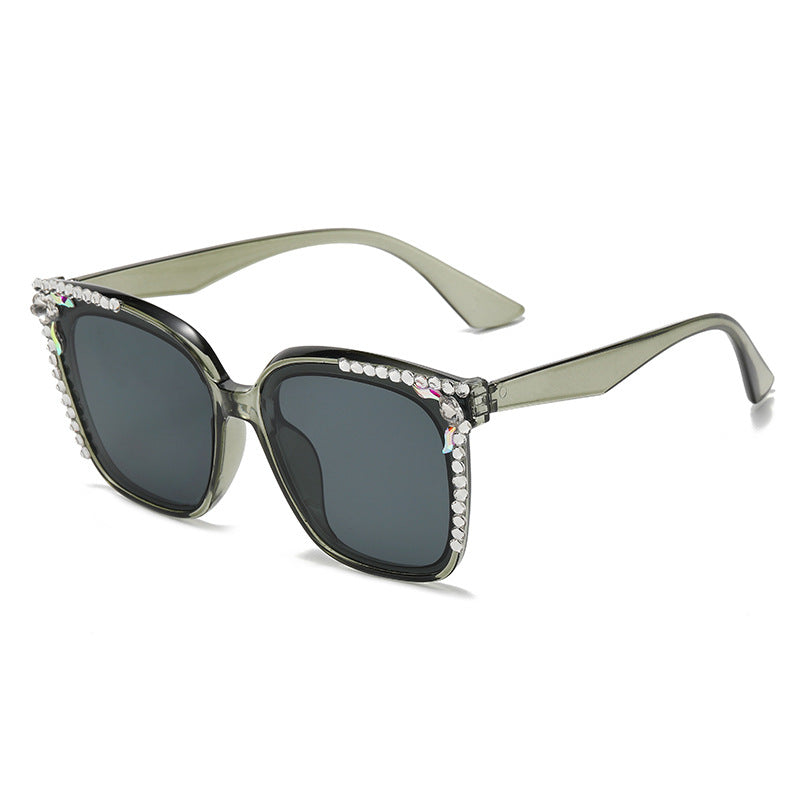 Women's fashion glasses 跨境GM墨镜女网红同款直播爆款镶钻太阳镜时尚防紫外线太阳镜批发