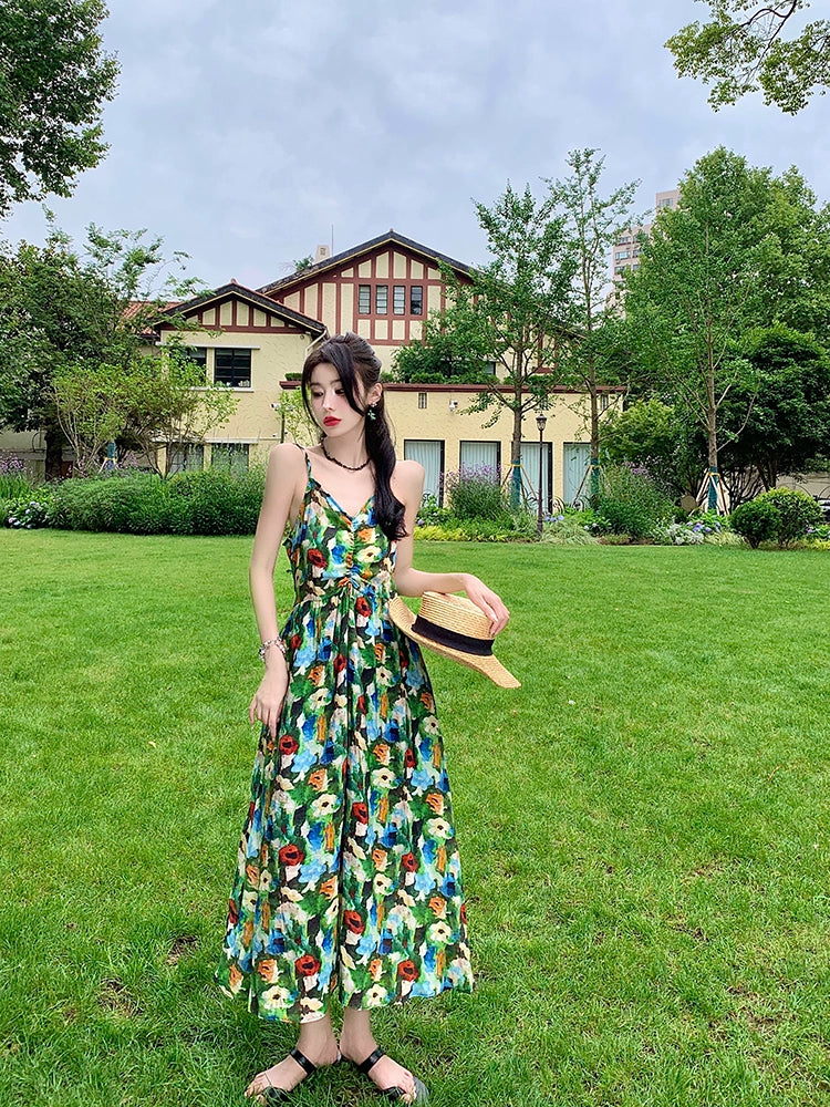 Fashion women's wear Bohemian Style Retro V-neck Oil Painting Printing Pleated Suspender Dress Seaside Vacation Elegant Beach Dress