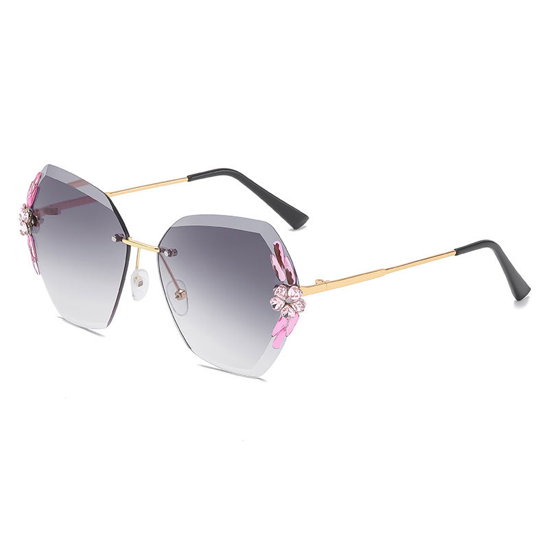 Women's fashion glasses 时尚跨境2024新款墨镜女水钻大脸显瘦网红防紫外线太阳眼镜潮款
