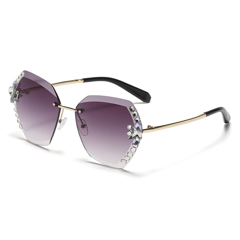 Women's fashion glasses 跨境新款潮镶钻墨镜女偏光防紫外线大脸显瘦开车太阳眼镜女夏