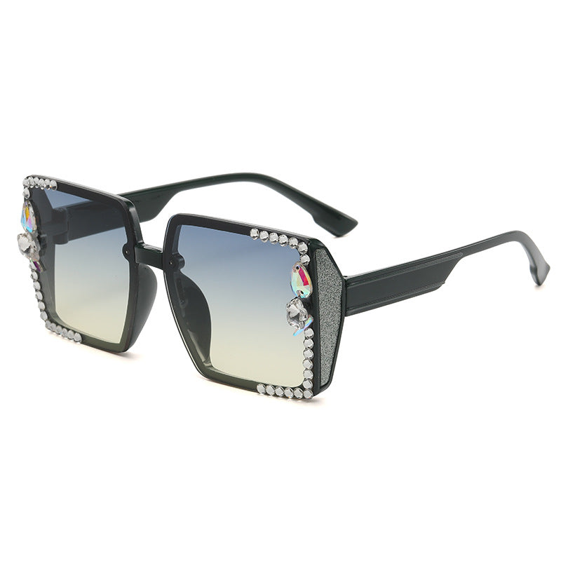 Women's fashion glasses 2023跨境新款镶钻太阳镜潮流韩版眼镜时尚街拍大框网红方框墨镜