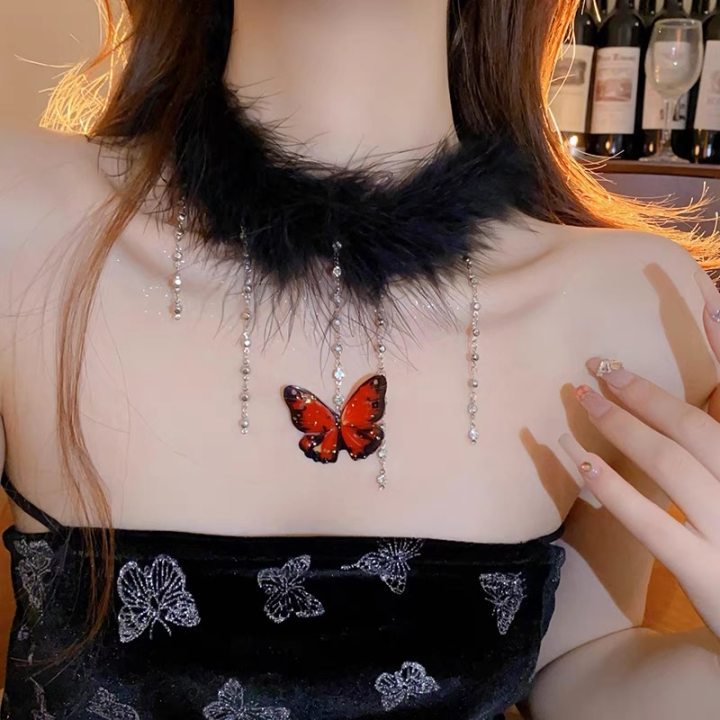 羽毛蝴蝶结珍珠项链秋冬甜美高级感锁骨链超仙时尚过年饰品批发女