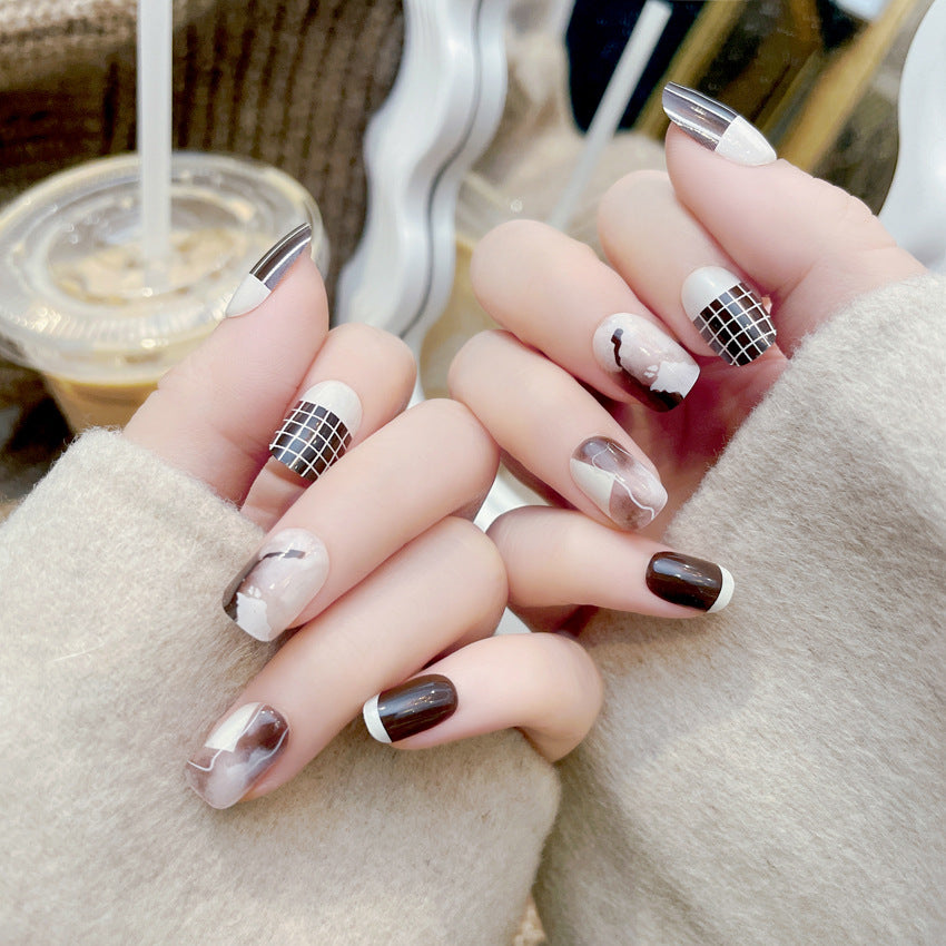 Fashion  nail Autumn Autumn and Winter Manicure Fake Nail Patch Short Rendering Brown Wear Nail Finished Patch Wear Nail A58