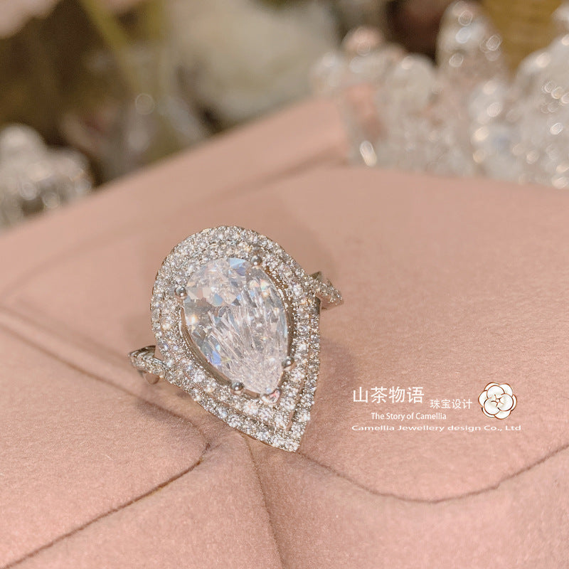 Camellia超大克拉富婆的快乐戒指 镀金微镶5A锆石璀璨高级感指环