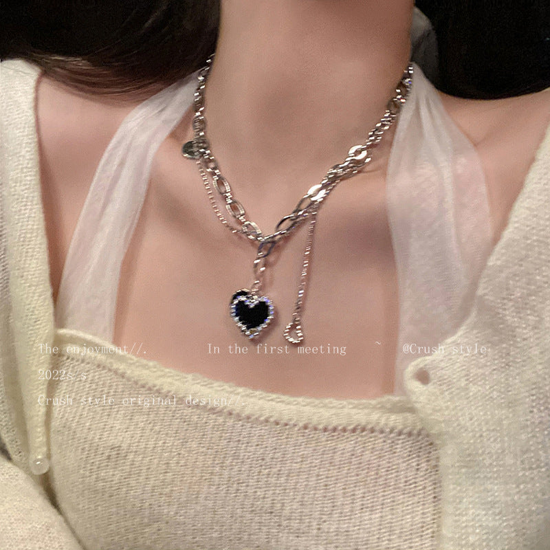气质高级感珍珠项链女 小众设计轻奢锁骨链爱心吊坠百搭项饰批发