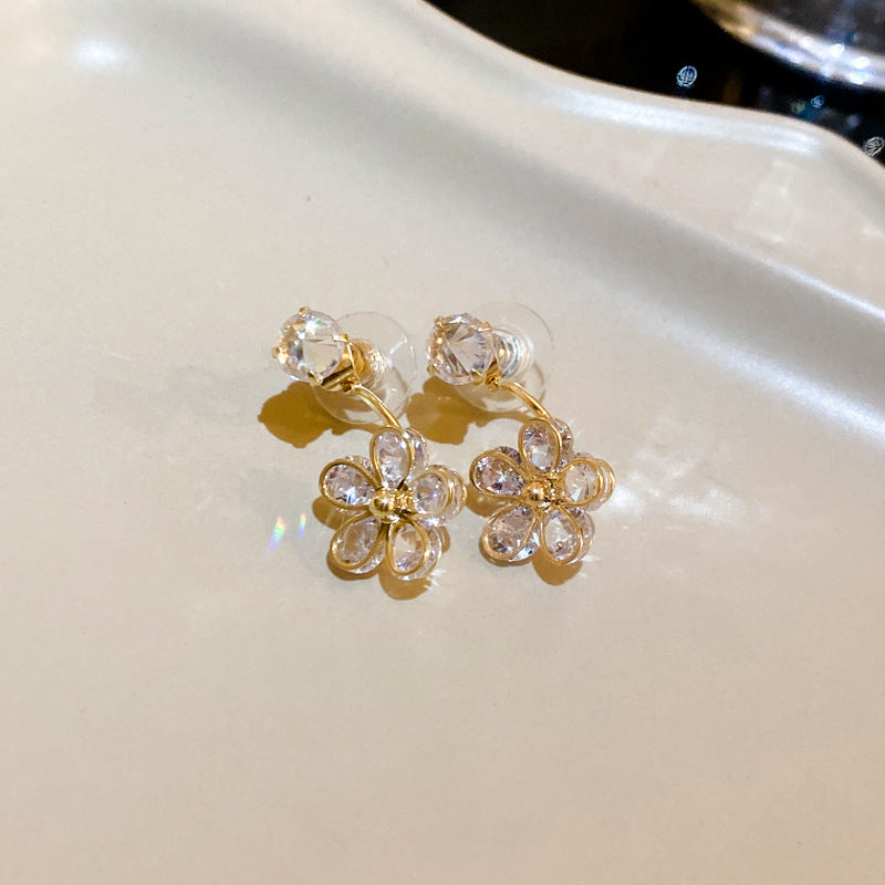 银针珍珠花朵耳坠小众复古气质设计感时尚耳环个性创意耳饰批发女