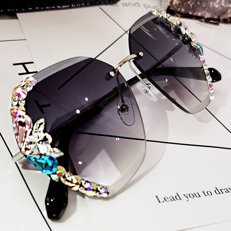 Women's fashion glasses 2024 新款太阳镜女士防紫外线大脸显瘦无框水钻墨镜女ins韩版潮