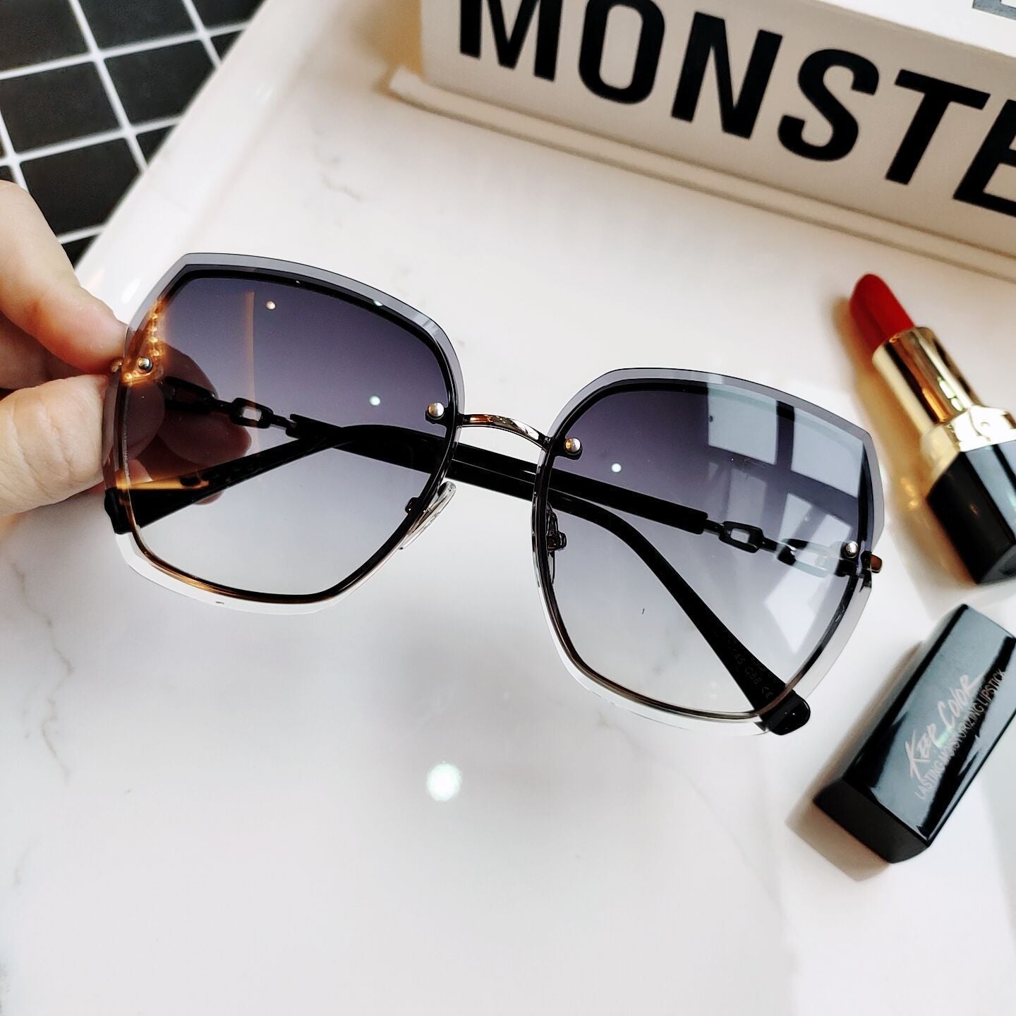 Women's fashion glasses 无框切边太阳镜2023新款女士防晒墨镜显瘦太阳眼镜防紫外线高级感