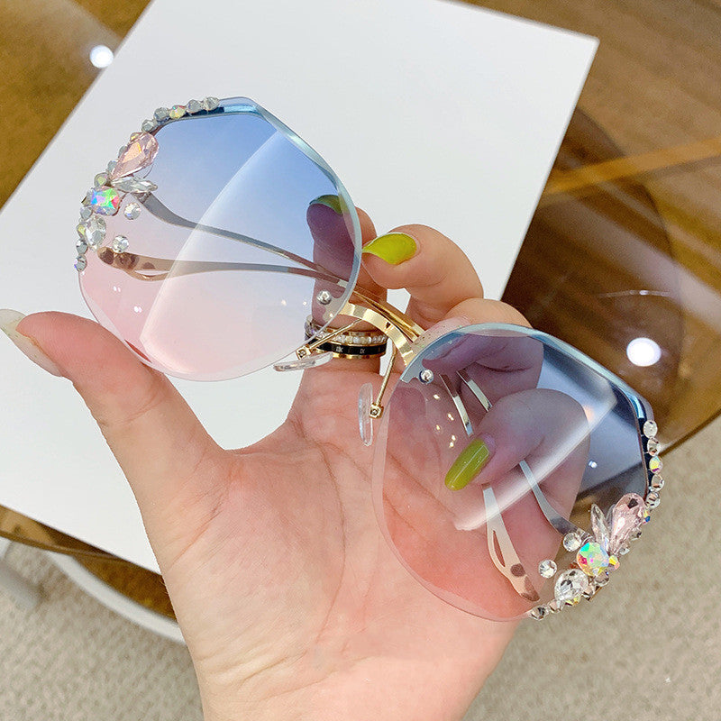 Women's fashion glasses 2023跨境新款无框切边太阳镜时尚墨镜大脸显瘦网红镶钻眼镜韩版