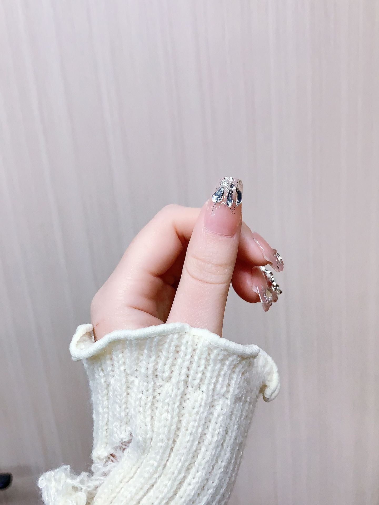 (Hand-Made Nail) Pink Icy Stick-on Crystals Butterfly High-Grade Sense Internet Celebrity Flash Fake Nails Handmade Wear Armor UV Nail