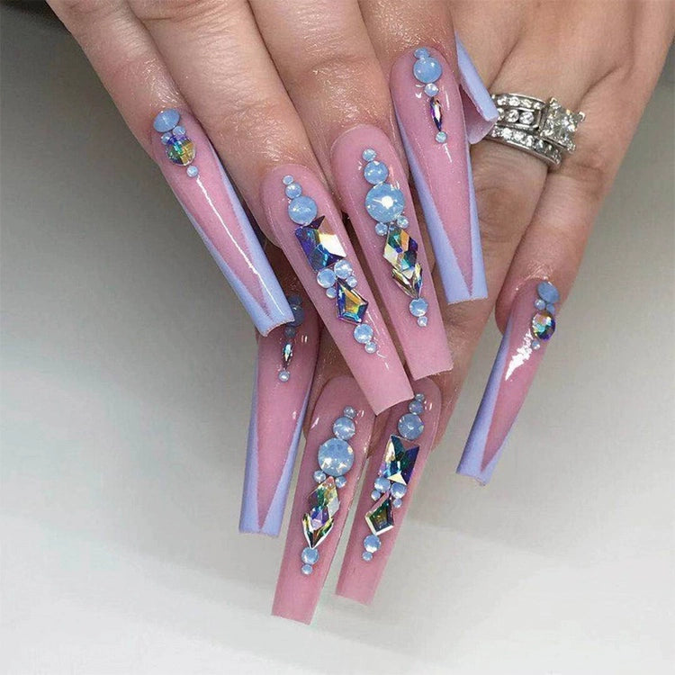 (Hand-made nail) super long hot girl wears nail chips, glitter nail patches, fake nail stickers, and finished products, sexy and exaggerated, European and American style wearables